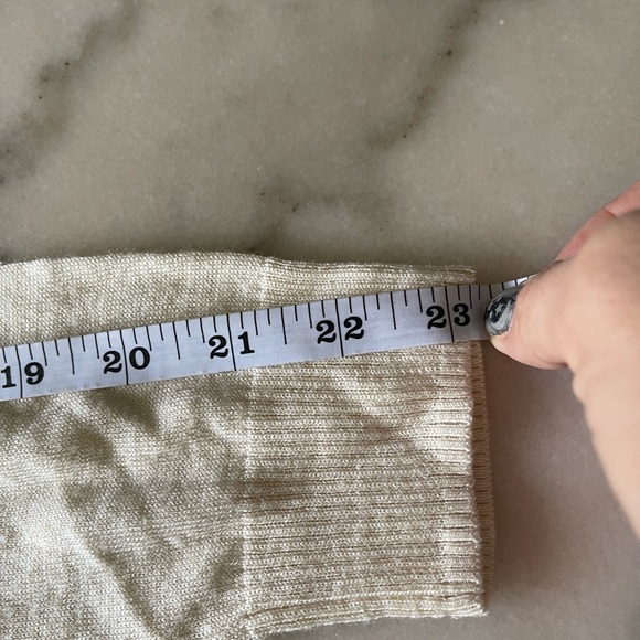 Light weight pullover cardigan - Picture 4 of 5